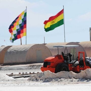 Bolivia | “Los gobiernos extranjeros que apoyaron el golpe buscan quedarse con los yacimientos de litio”