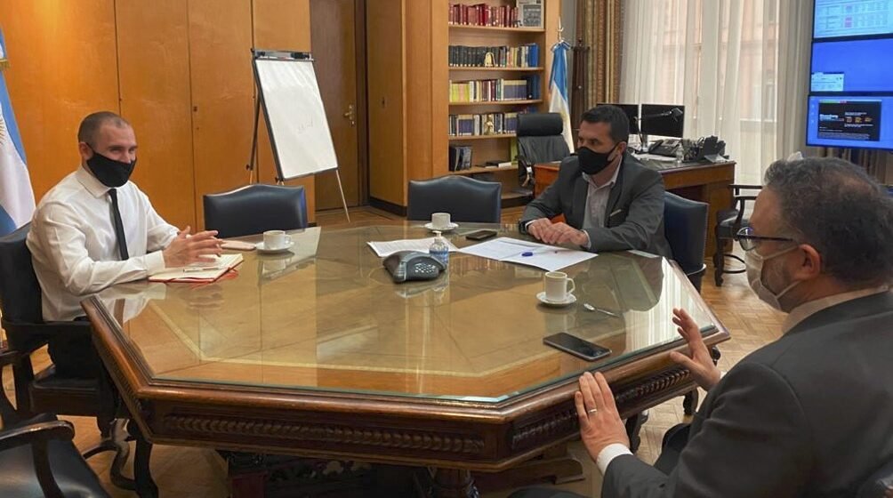 Guzmán y Kulfas se reunieron con Darío Martínez para coordinar el traspaso de la secretaría de Energía