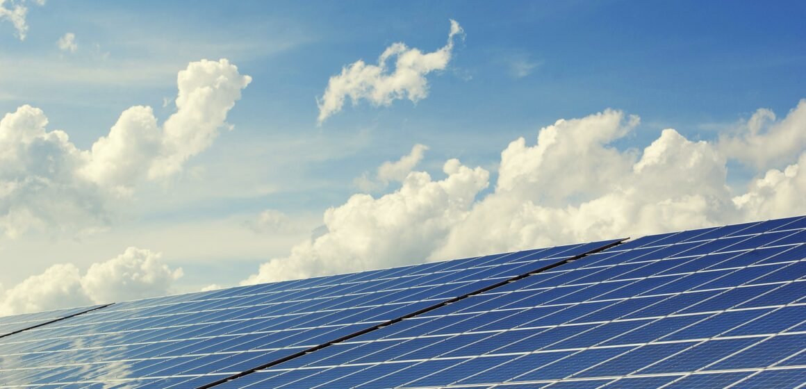 Argentina, entre los países con “excelentes condiciones para la energía solar fotovoltaica”