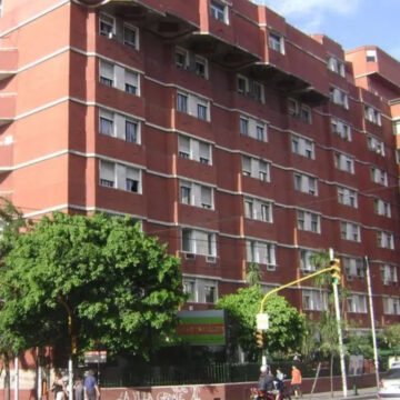 Denuncian al Gobierno de la Ciudad de Buenos Aires por clausurar al Hospital Español