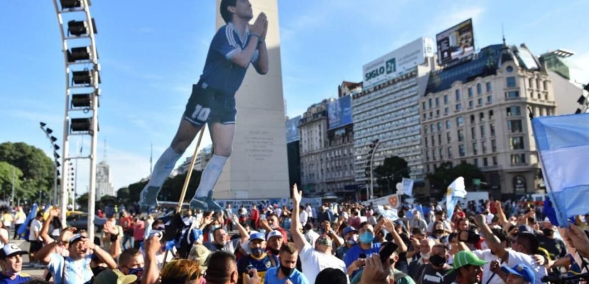 Marcha en reclamo de justicia por Diego Maradona