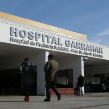 El Hospital Garrahan tiene una ocupación del 100% en las salas de niños con coronavirus