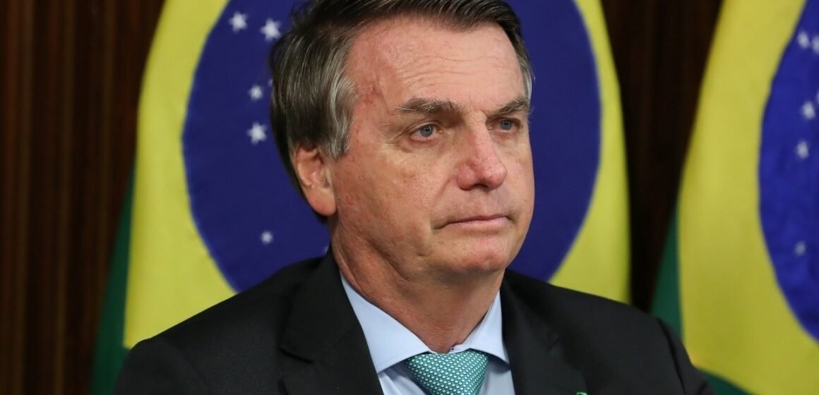 Bolsonaro felicita a la Policía tras una masacre con 28 muertos en una favela de Río