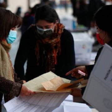 Chile resuelve quiénes serán sus candidatos presidenciales