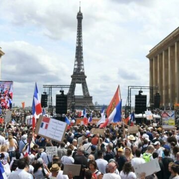 Francia: la Policía detuvo a más de 70 personas en las marchas