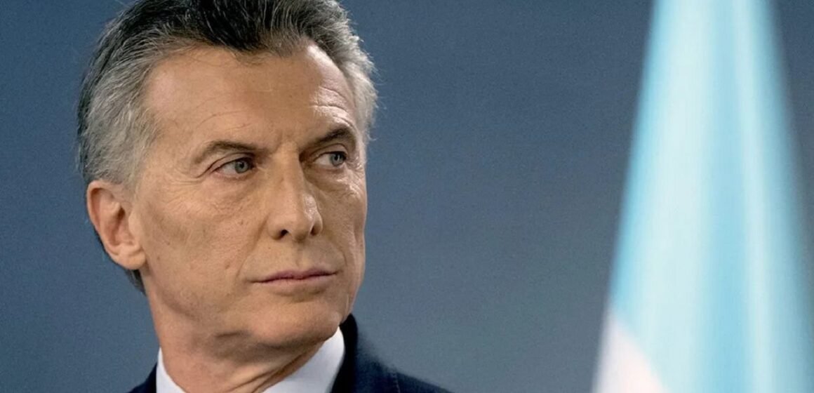 Indagan a Macri por el espionaje a familiares del ARA San Juan