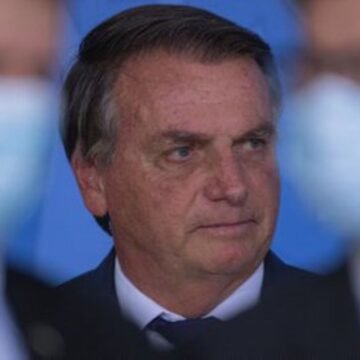 Intelectuales de todo el mundo alertan que Bolsonaro impulsa “una insurrección”