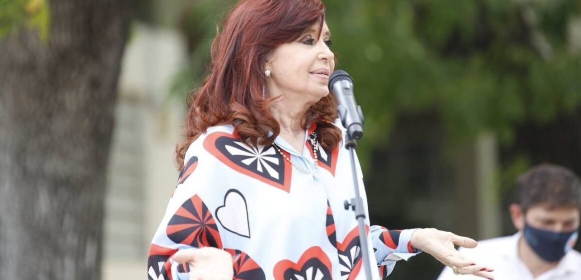 Cristina Fernández apuntó contra Macri y los jueces de la Cámara Federal