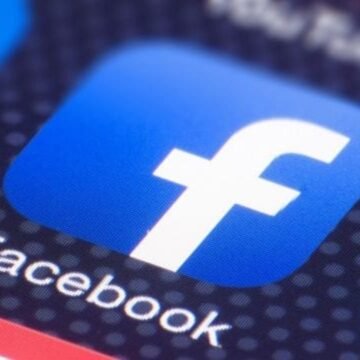 El gobierno multó a Facebook por las “cláusulas abusivas” de Whatsapp
