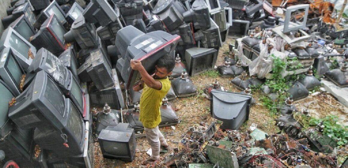 El consumo excesivo en los países ricos destruye el ambiente