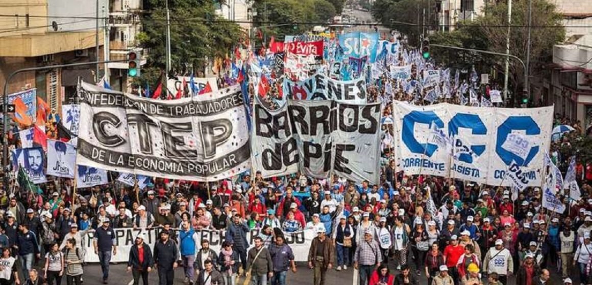 Día del trabajador: Masiva movilización con pedidos de tierra, techo y trabajo