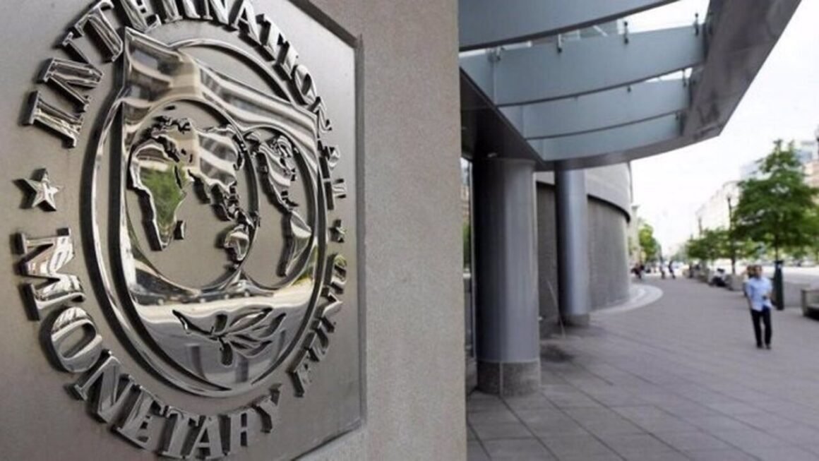 Argentina sobrecumplió por 30 mil millones de pesos el acuerdo con el FMI