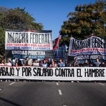 La Unidad Piquetera se reúne con centrales obreras por un paro nacional
