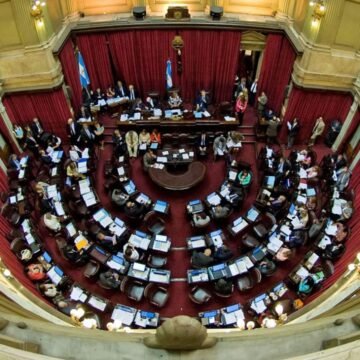 Comenzó la sesión en el Senado para repudiar el atentado contra Cristina