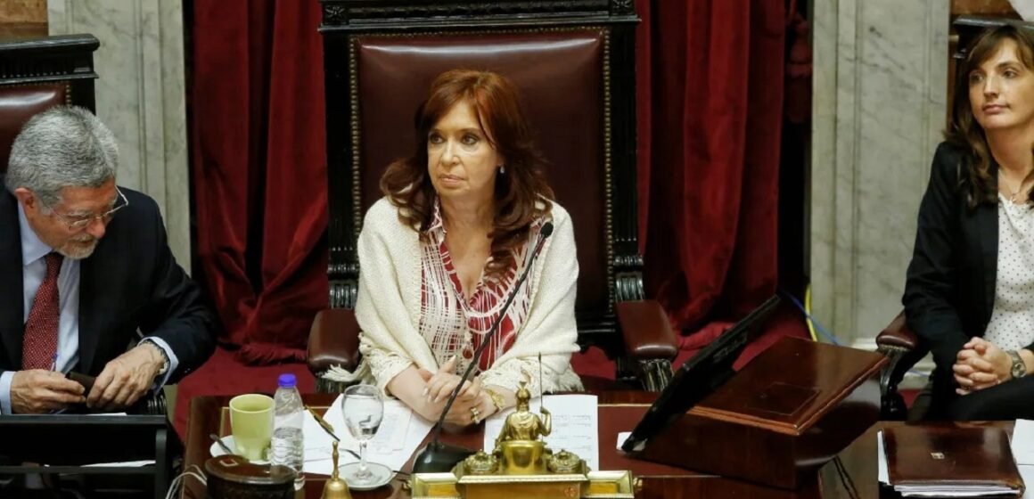 Cristina Kirchner impulsa el debate por el salario básico universal