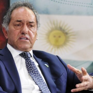 Importación y producción: Scioli se reunió con representantes de supermercados