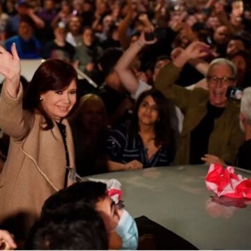 Cristina Kirchner apuntó contra la oposición: “Resuelvan su interna de otra manera”