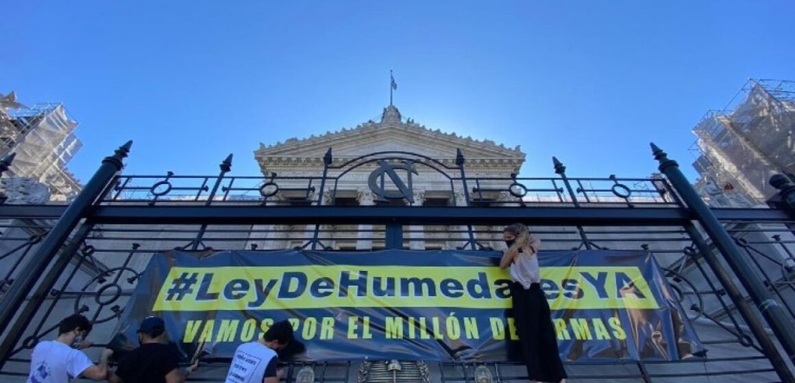 Ley de Humedales: 525 organizaciones exigen una ley que proteja del fuego