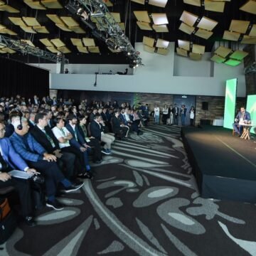 Encuentro de BiodiverCiudades en Usuahia: Firmas de convenios y y extensión de la agenda ambiental