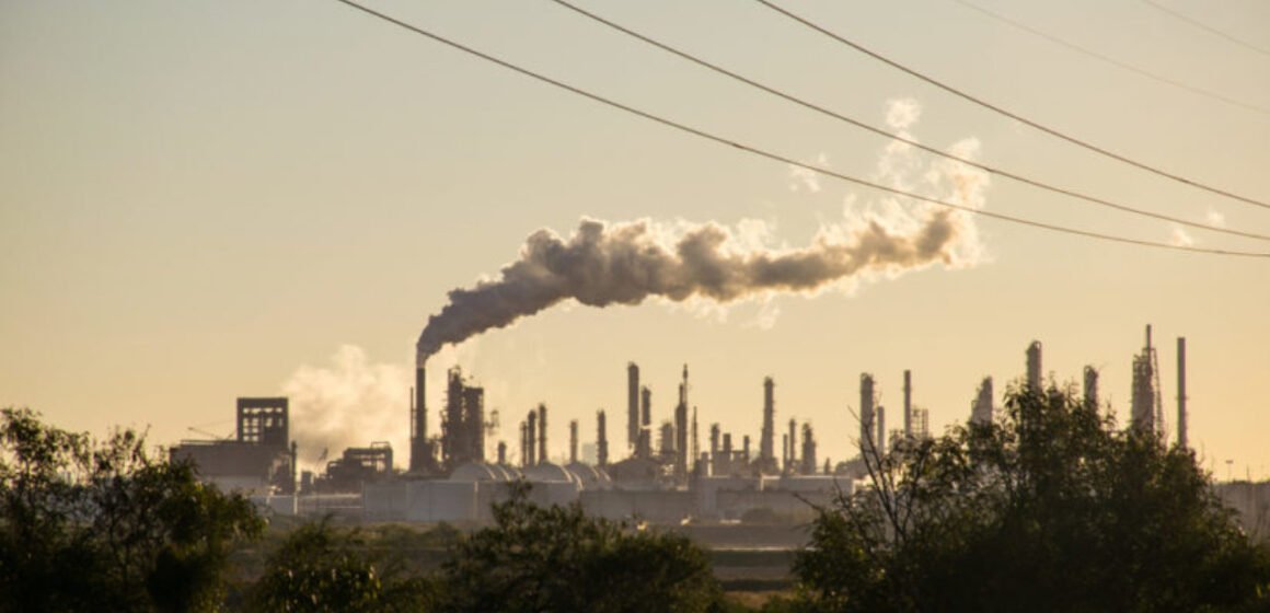 La contaminación ambiental alcanzará un aumento récord en 2022