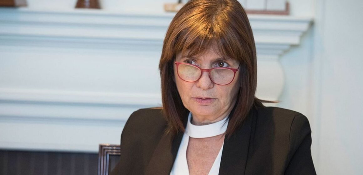 Patricia Bullrich amenazó a un funcionario porteño: “Te voy a romper la cara”