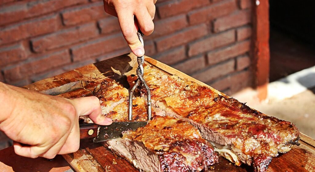 Carne: rebajas del 30% en grandes cadenas