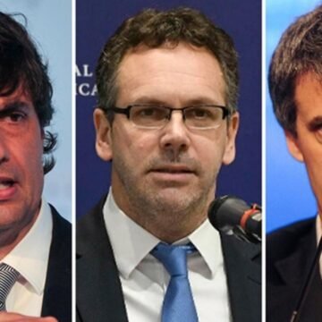 Denuncian a tres ex funcionarios por “traición a la patria”