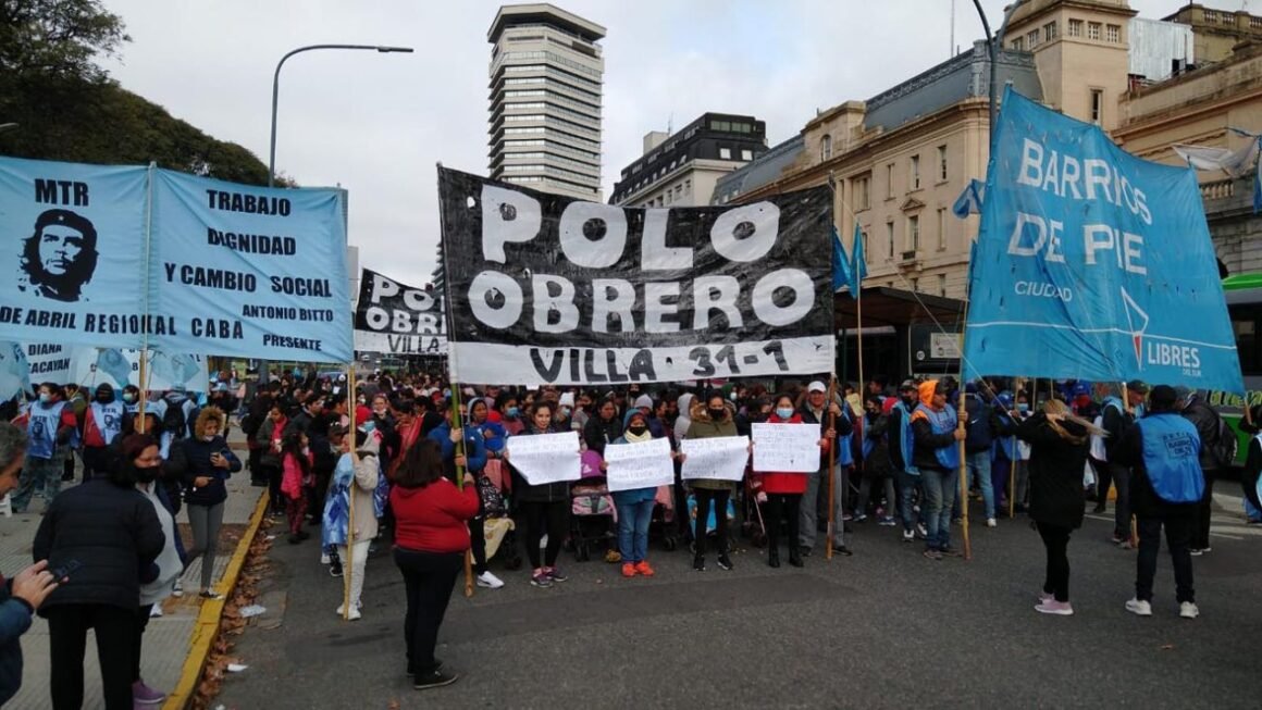 Piquetes en todo el país y tensión en el Puente Pueyrredón