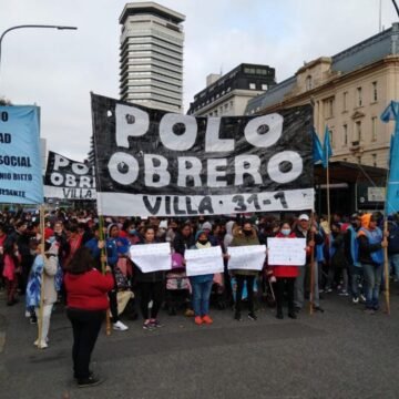 Piquetes en todo el país y tensión en el Puente Pueyrredón