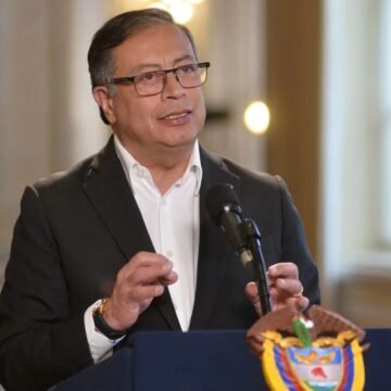Petro anunció el regreso de Colombia a la Unasur