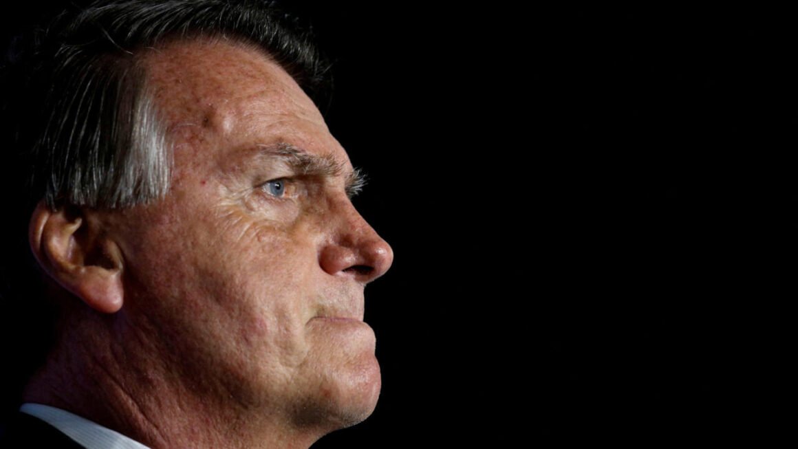 Brasil: Reanudan juicio contra Jair Bolsonaro y que podría ser inhabilitado por ocho años