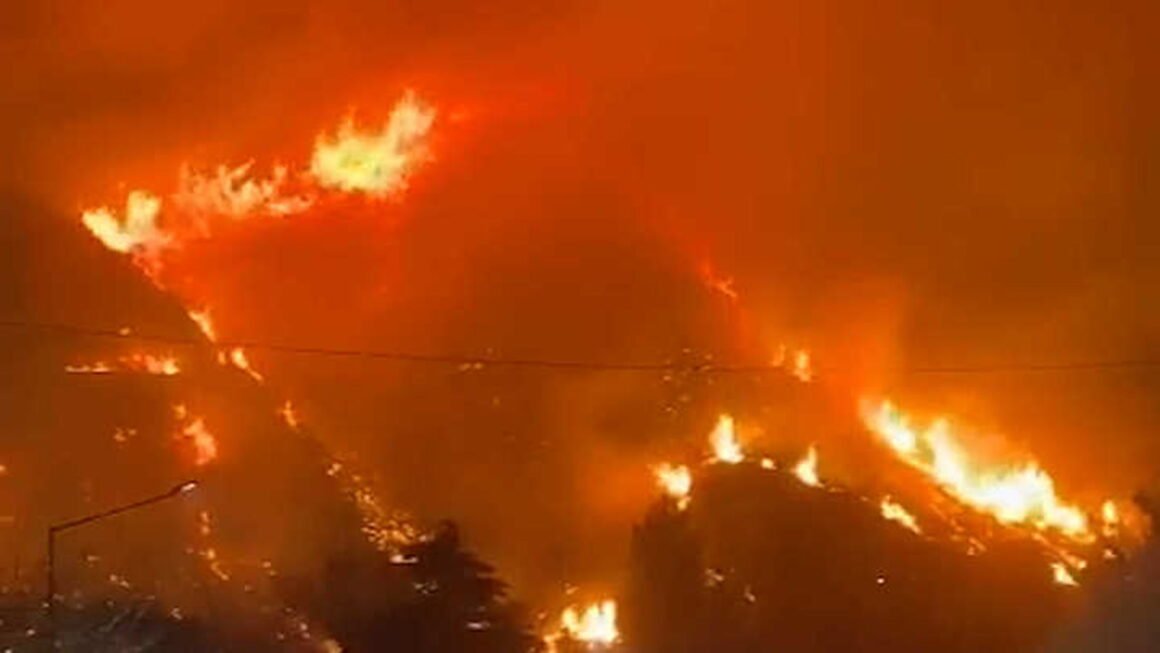 Lograron contener incendios en San Luis pero aún quedan focos