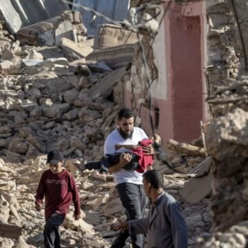 Trágico terremoto en Marruecos: Crecen a 2.500 las muertes