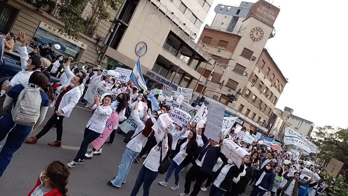 Marchas de rabajadores del subte, enfermeros y judiciales