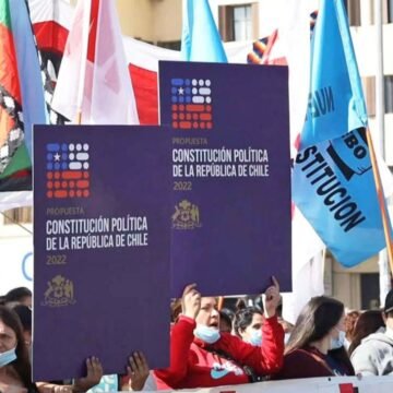 Mayoritario rechazo al proyecto de la nueva Constitución en Chile