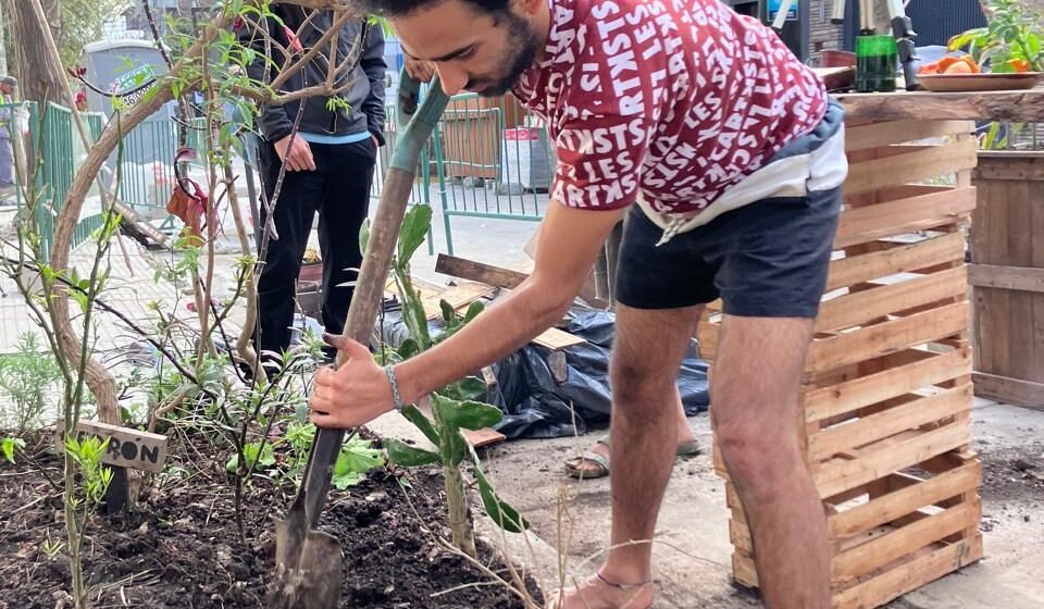 ¡Llegó el Notero! Anduvo tomando cofii delicatessen por La Lucila! Extra!