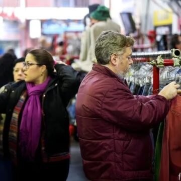 Durante agosto el Consumo masivo sigue en caida